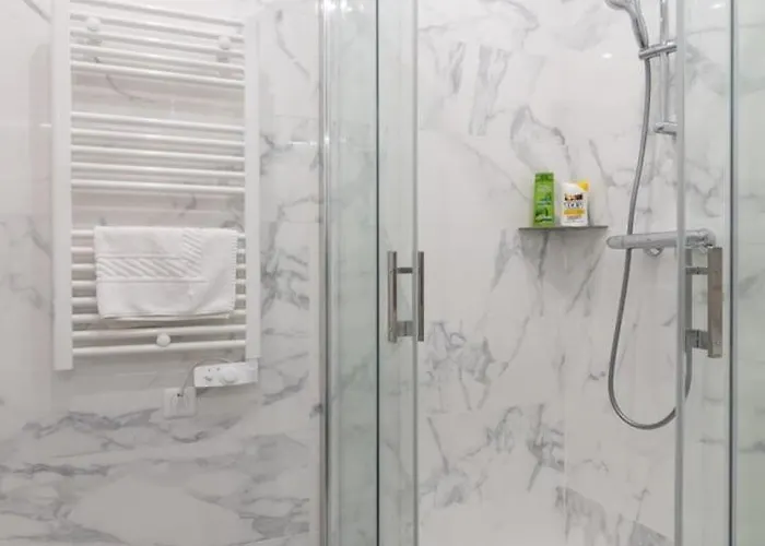 Center Equipped And Bright Appartamento Lilla